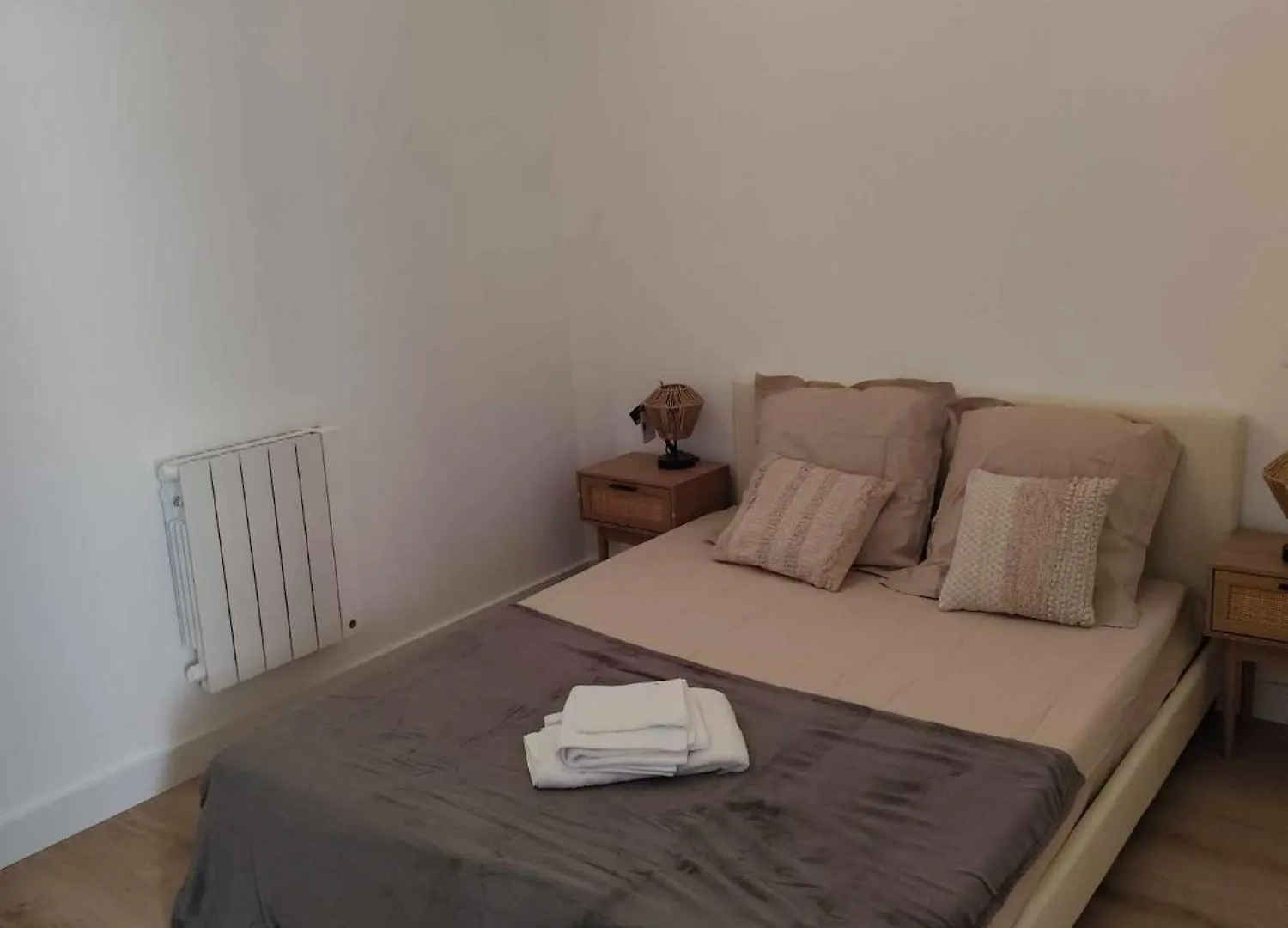 Le Nid De Faventines Apartment Valence  0*, Valence (Drome) France